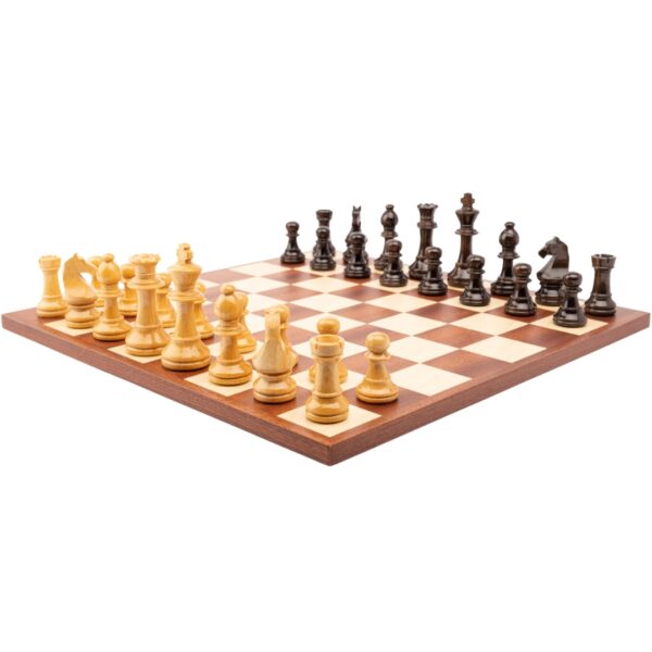 conjunto de ajedrez madera staunton europa 5 plomado color nogal barnizado brillante